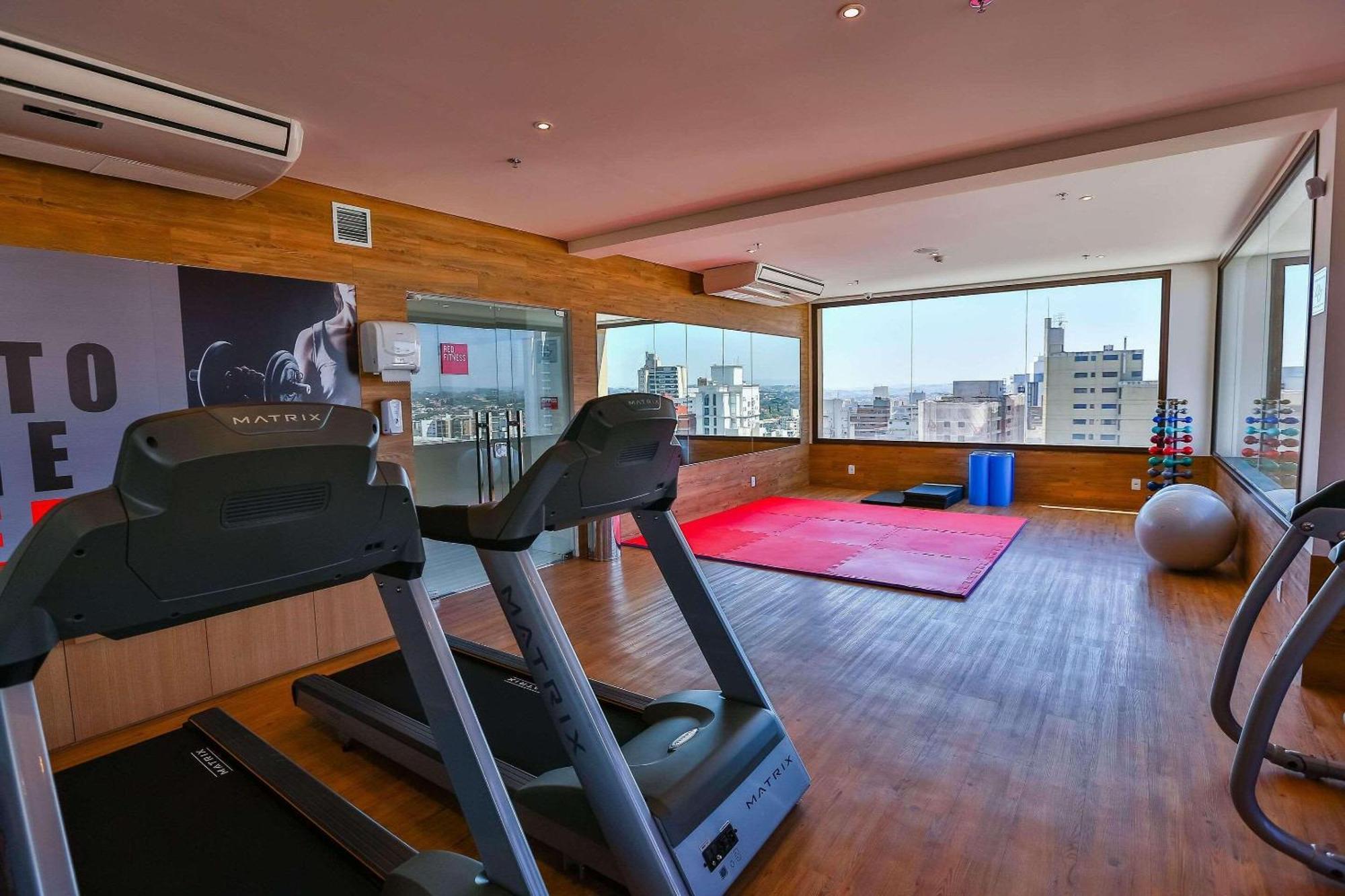 Radisson Red Campinas Hotel